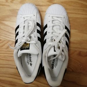 Adidas Sneaker